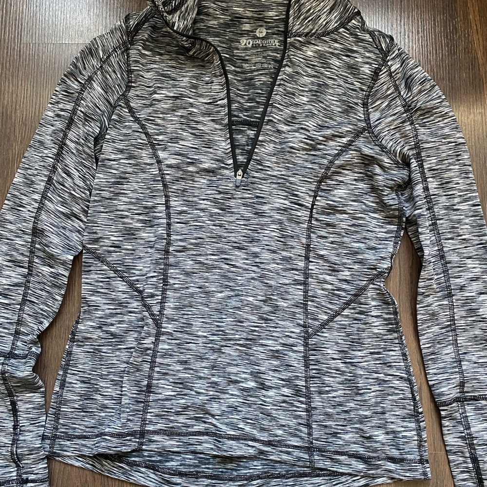 Fleece lined pullover